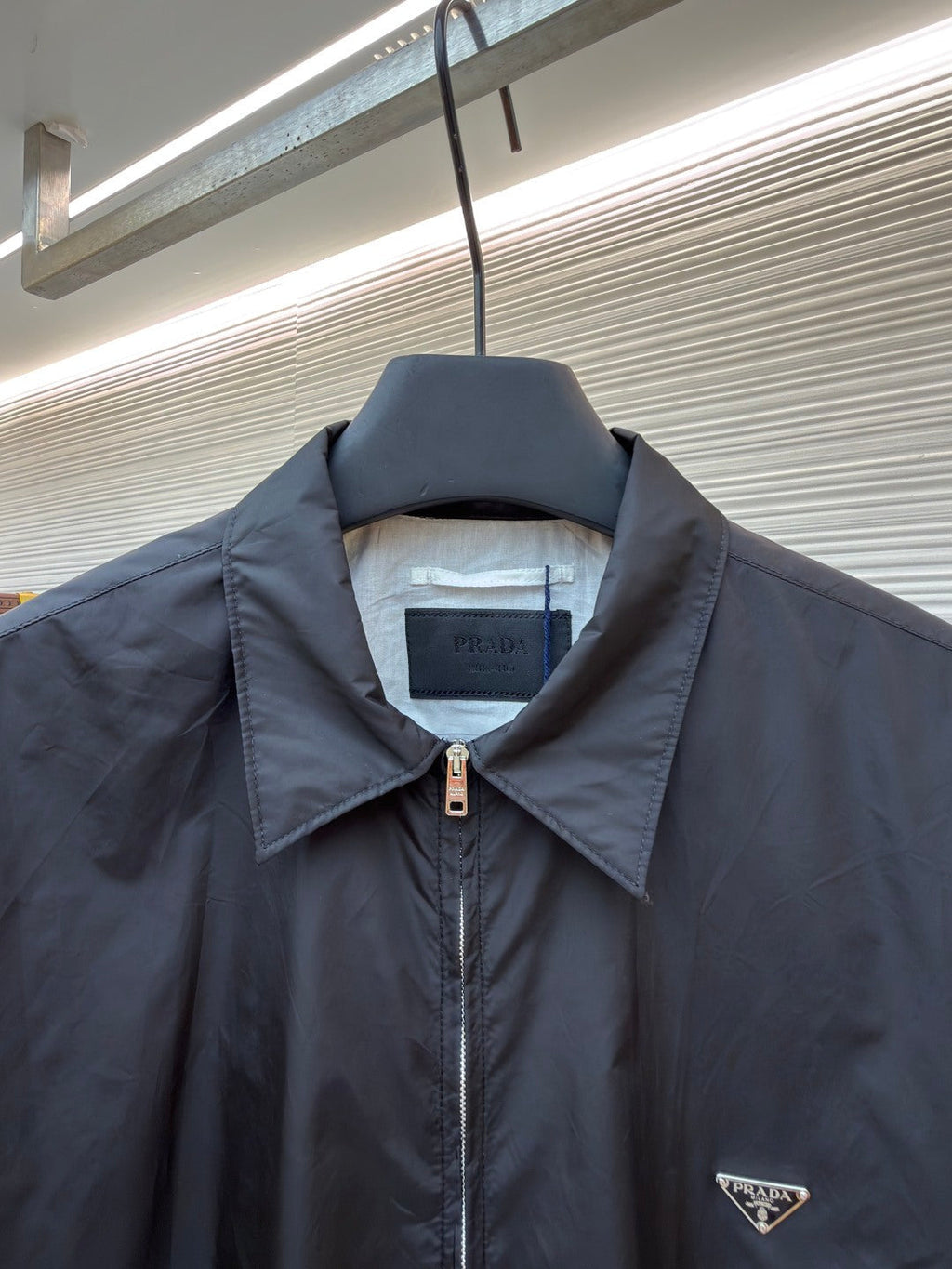 PRADA 26S SHORT-SLEEVE ZIP-UP SHIRT 1030
