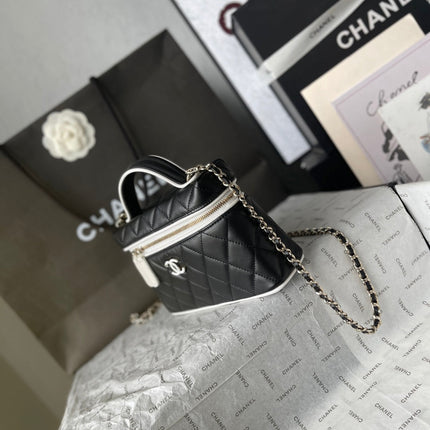 CHANEL 26S VANITY BAG 19 IN BLACK QUILTED LAMBSKIN SILVER HARDWARE