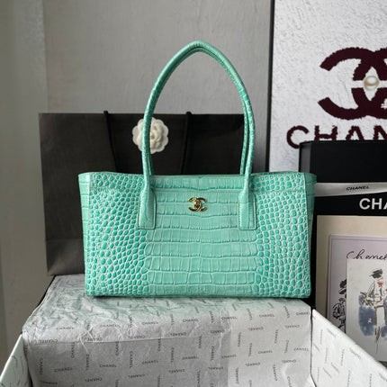 CHANEL 26S CERF TOTE BAG 39 IN MINT GREEN CALFSKIN CROCODILE EMBOSSED GOLD HARDWARE
