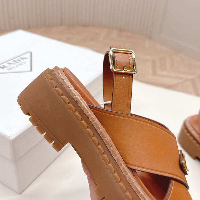 25S SANDALS IN LIGHT TAN CALFSKIN LOGO GOLD HARDWARE