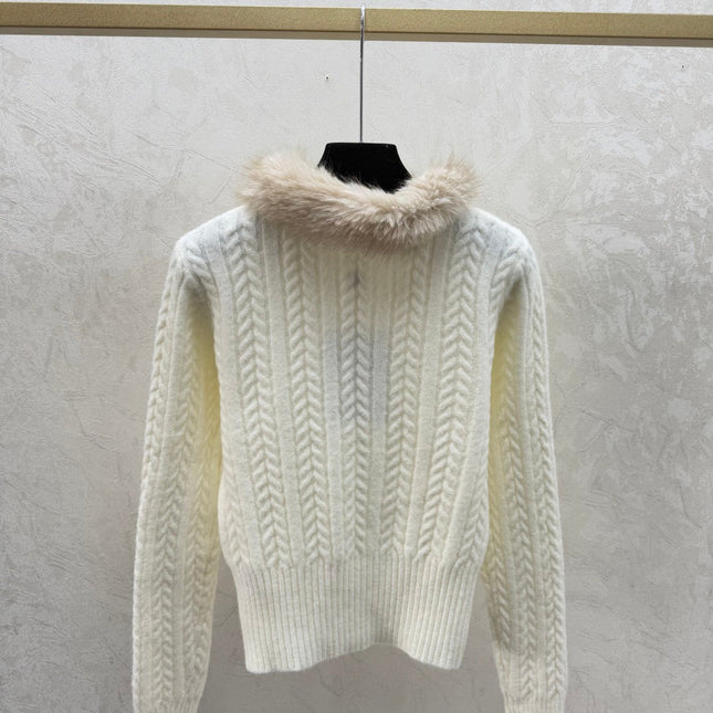CHANEL 25S FUR-COLLAR CARDIGAN 516