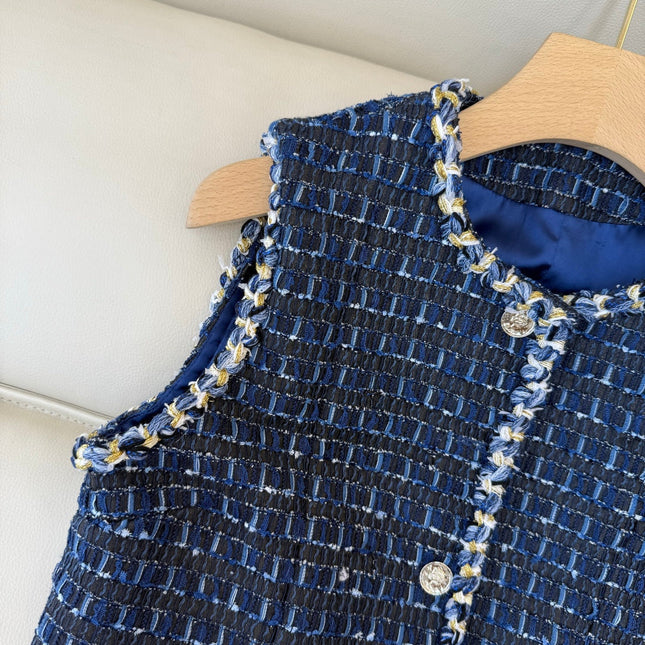 CHANEL 25S TWEED SLEEVELESS VEST 491