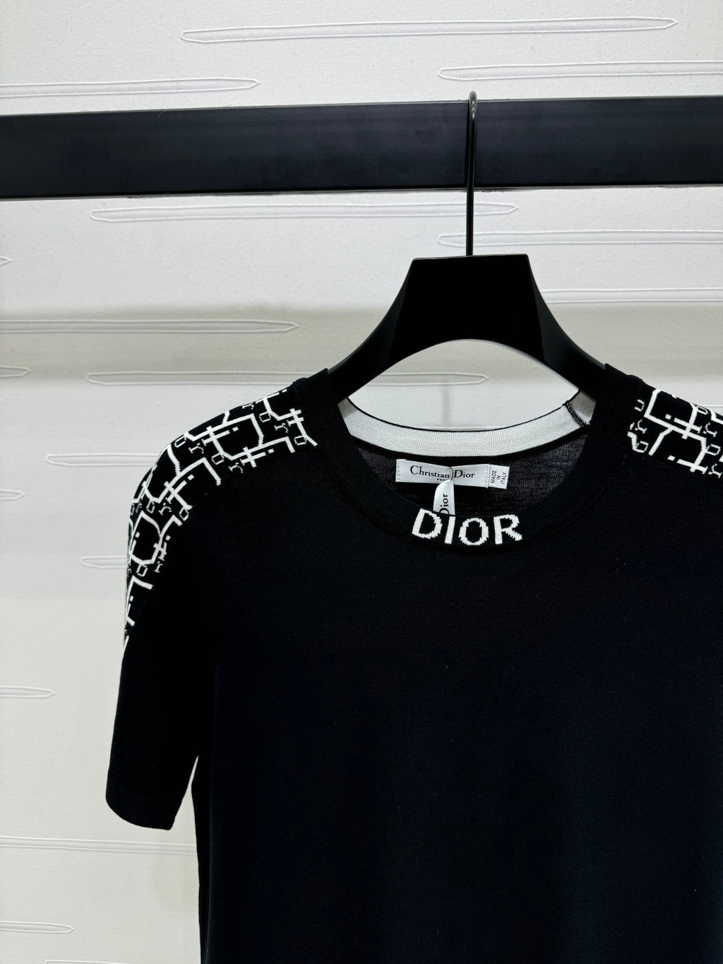 DIOR SHORT-SLEEVE JACQUARD KNIT TOP 274855