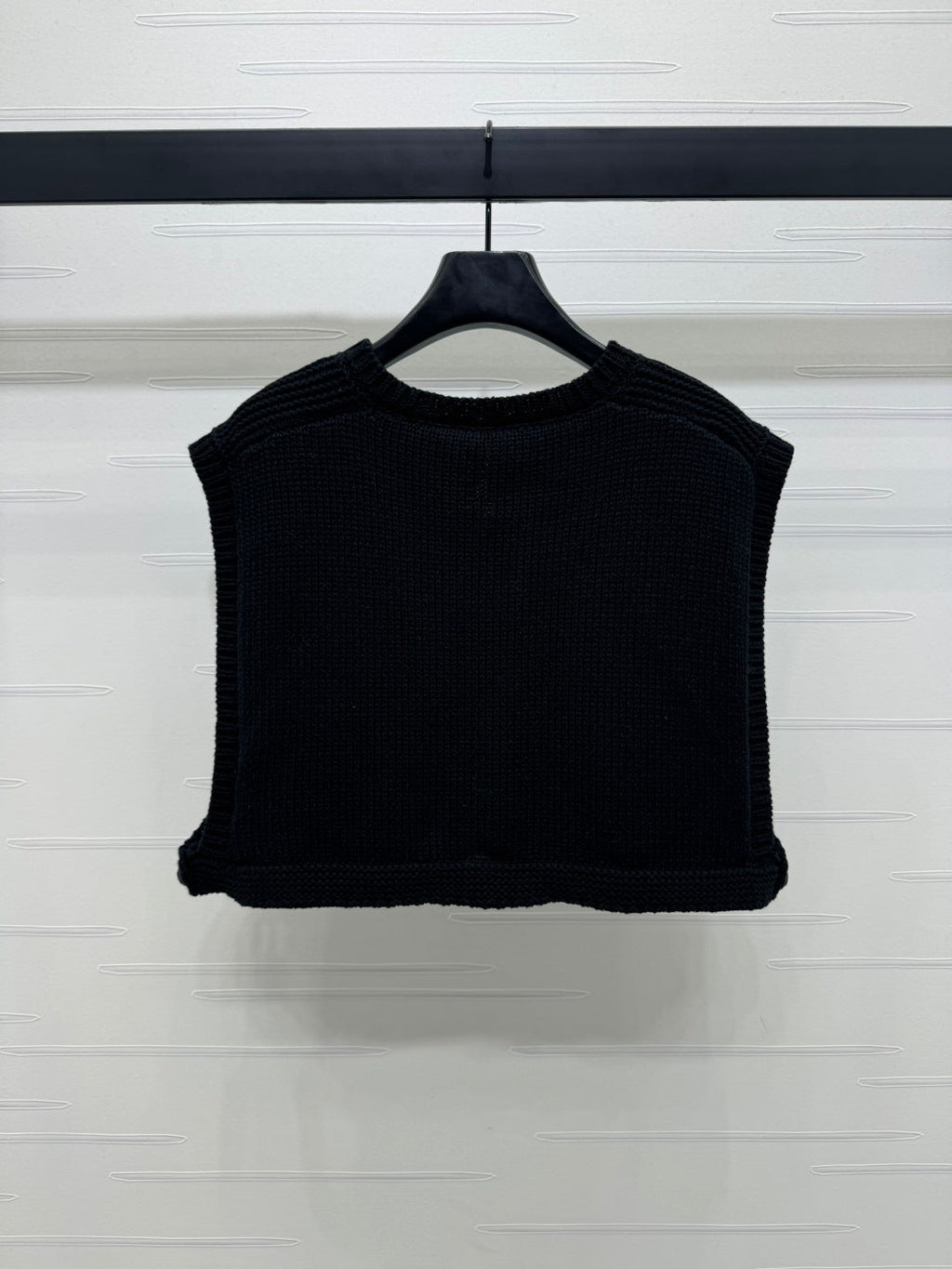 CHANEL CROPPED KNIT SWEATER 269386