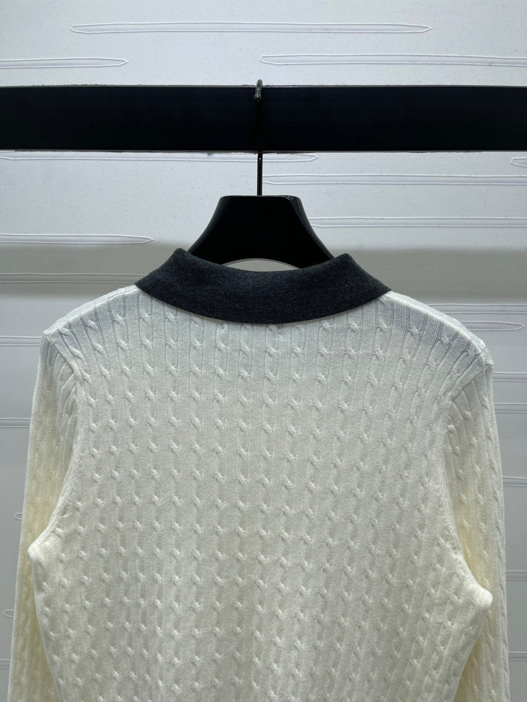 MIUMIU CARDIGAN STYLE 462