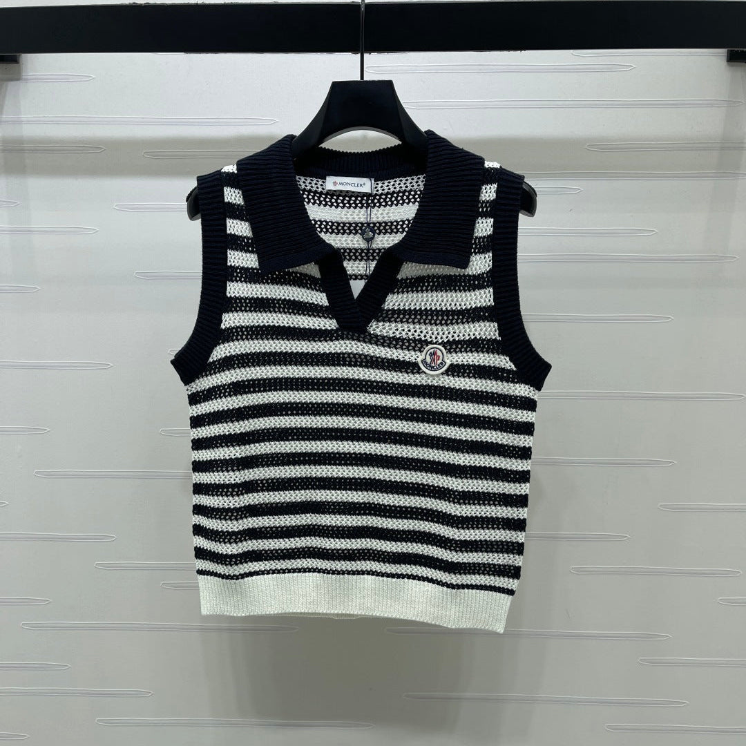 MONCLER 26S SLEEVELESS STRIPED KNIT POLO TOP 675