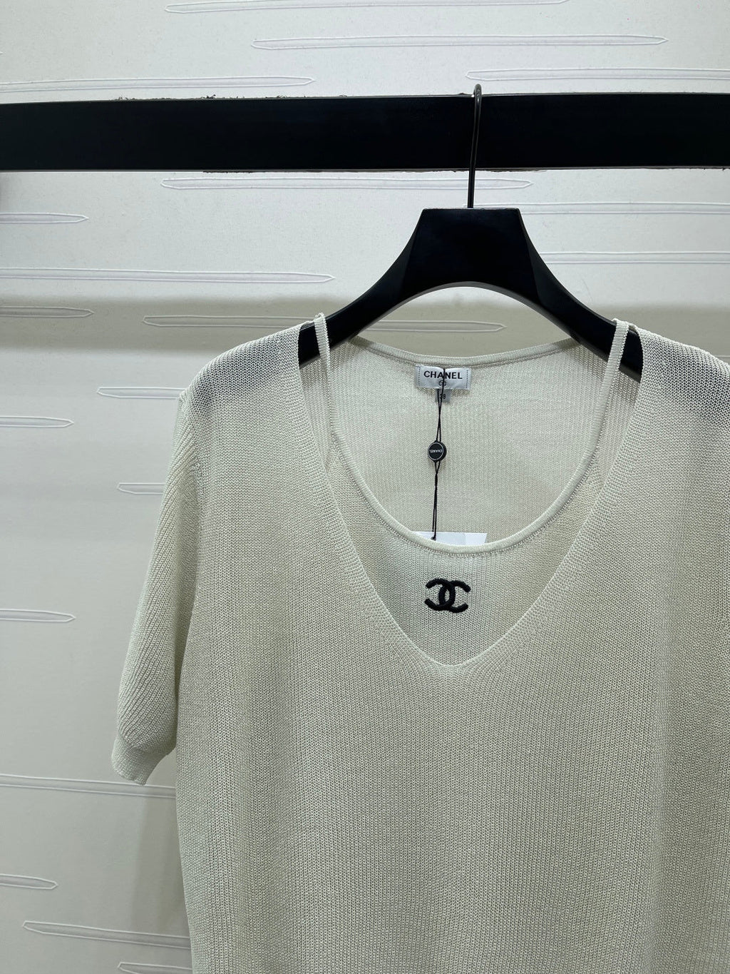 CHANEL 26S SHORT-SLEEVE KNIT TOP 1332
