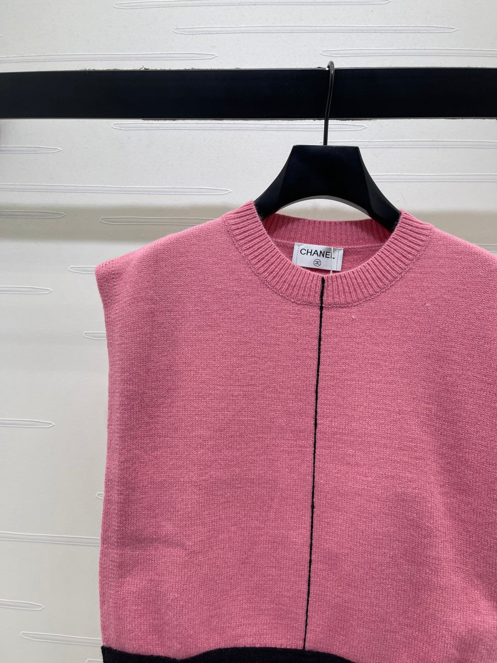 CHANEL 26S CONTRAST KNIT VEST 1325
