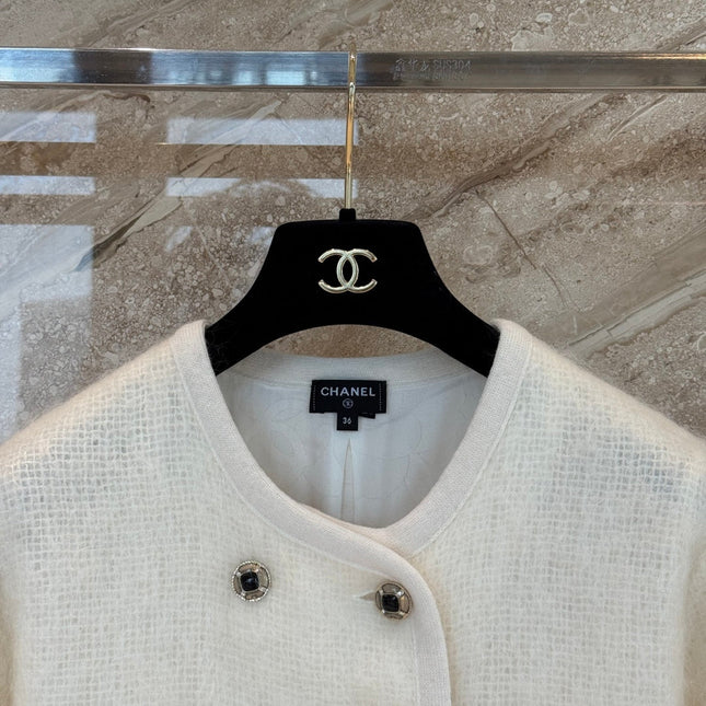 CHANEL 25S FUR JACKET 533