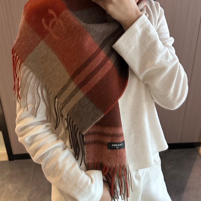 CHANEL 25S SCARF 180 IN CASHMERE 931361