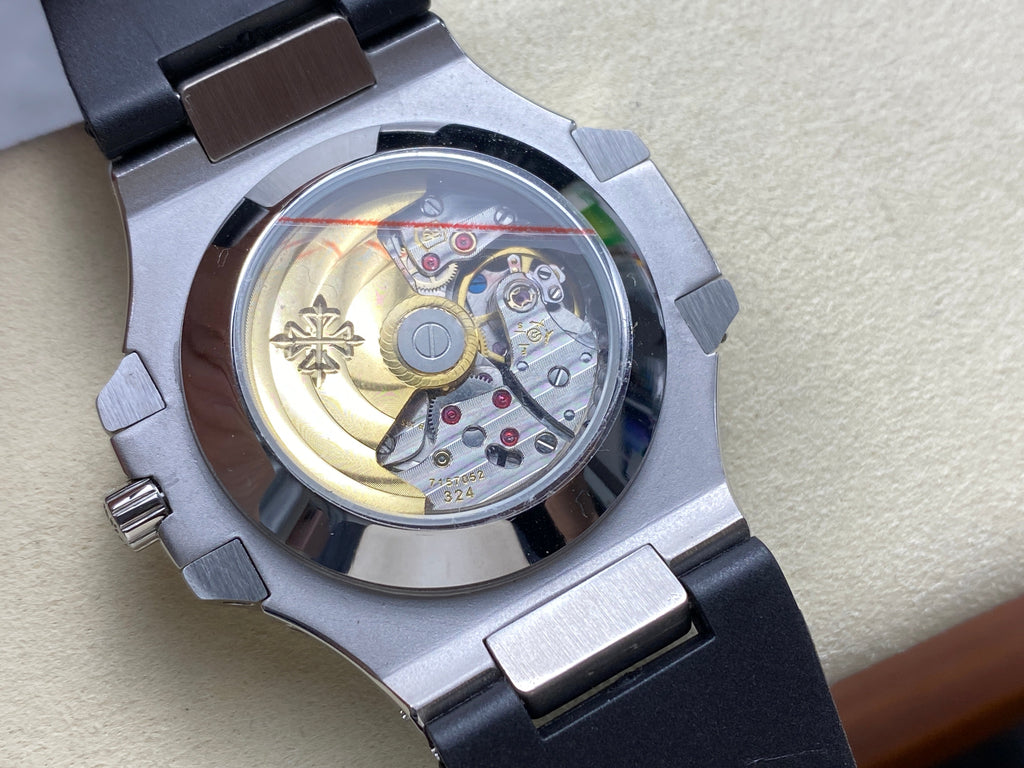 NAUTILUS STEEL ATTACHED DIAMOND BEZEL BLACK RUBBER STRAP