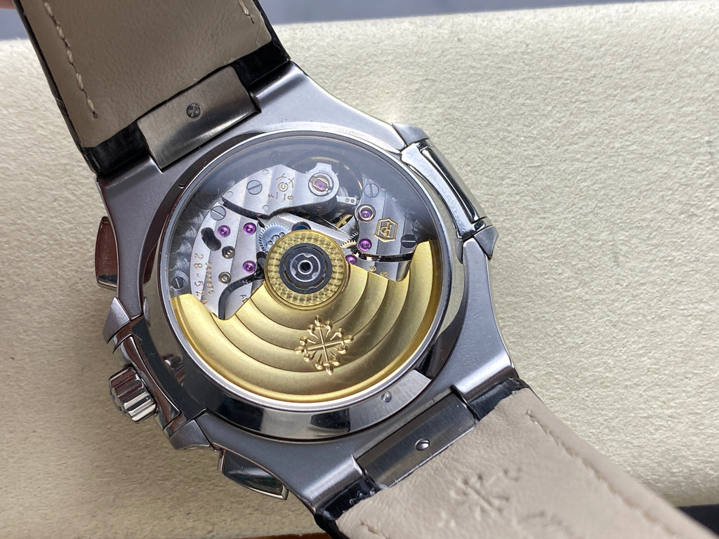 NAUTILUS STEEL CASE WHITE DIAL