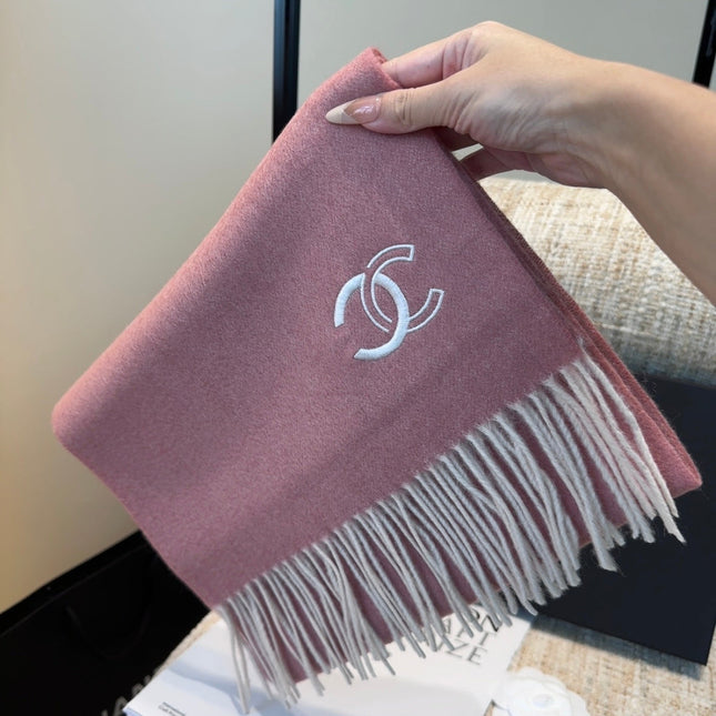 CHANEL 25S SCARF 180 IN CASHMERE 989787