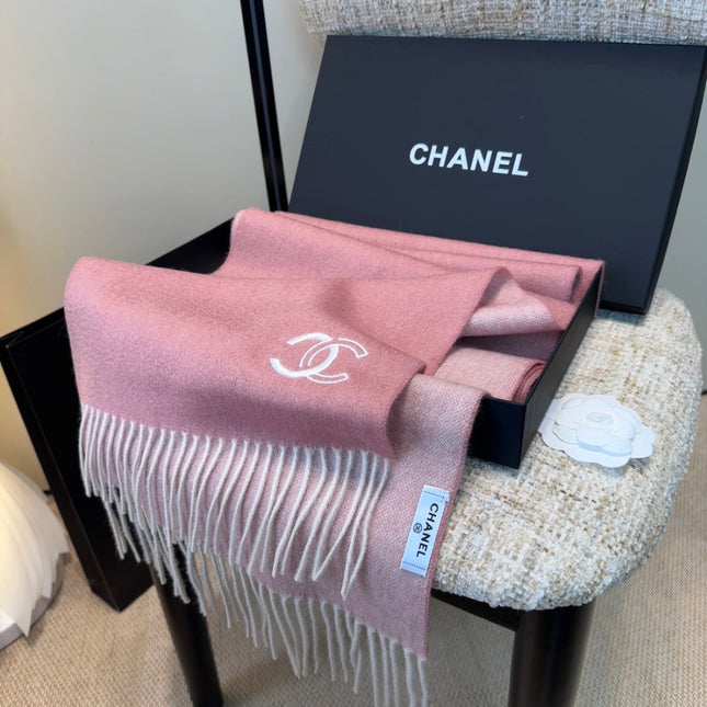 CHANEL 25S SCARF 180 IN CASHMERE 989787