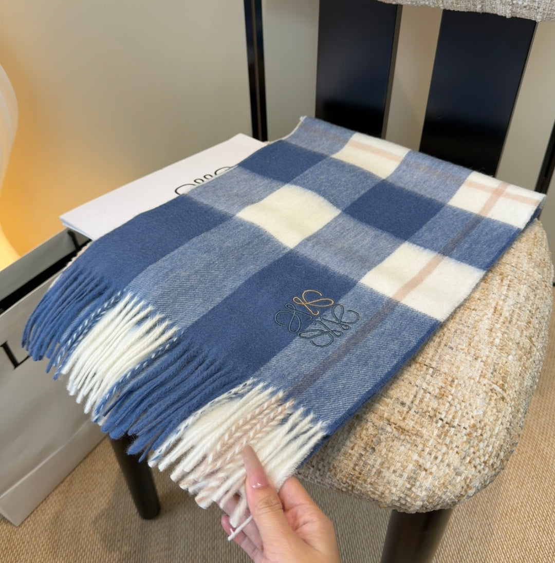 LOEWE 26S SCARF 180 IN CASHMERE 185001
