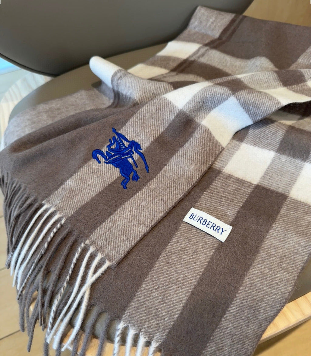 BURBERRY 26S SCARF 180CM IN CASHMERE 192543
