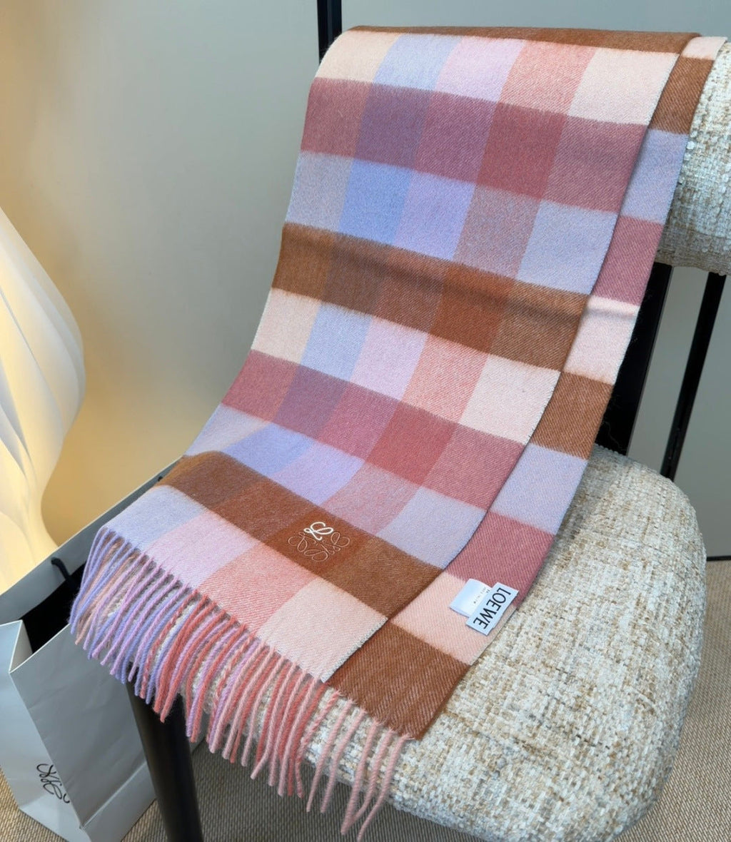 LOEWE 26S SCARF 180 IN CASHMERE WOOL 202471