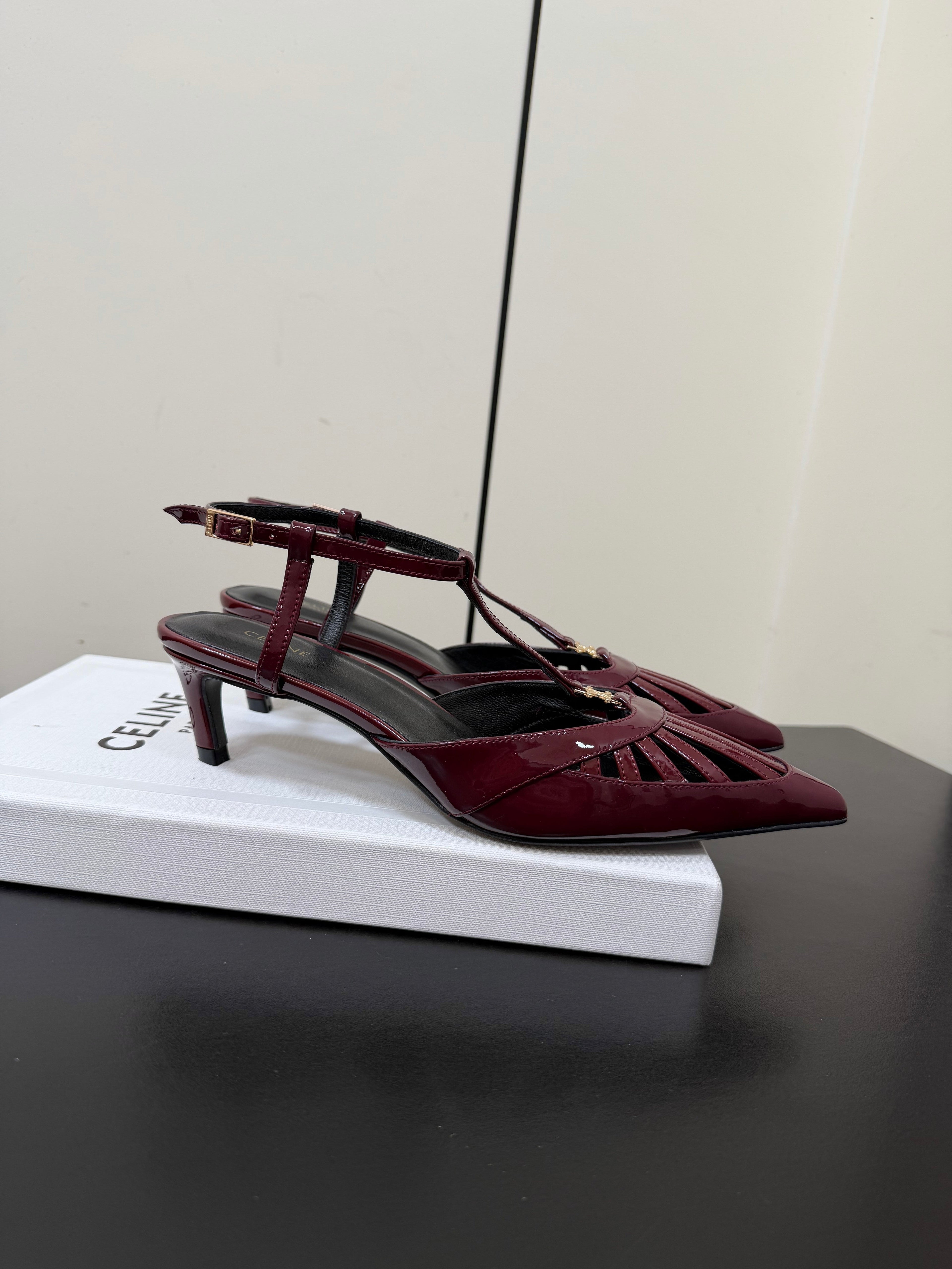 CELINE 26S TRIOMPHE T-STRAP SLINGBACK PUMPS IN BURGUNDY RED PATENT CALFSKIN