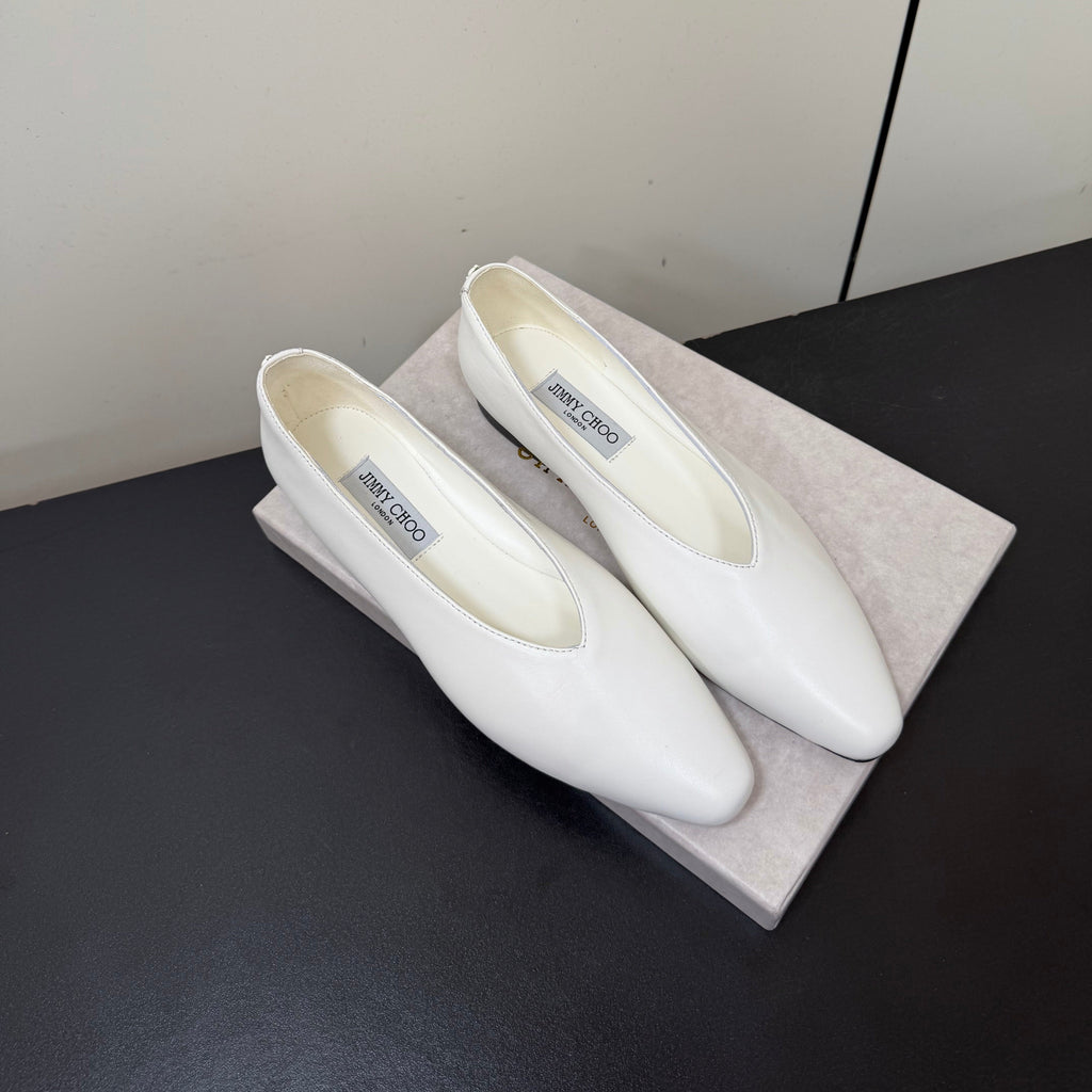 JIMMY CHOO 26S BALLET FLATS IN WHITE LAMBSKIN