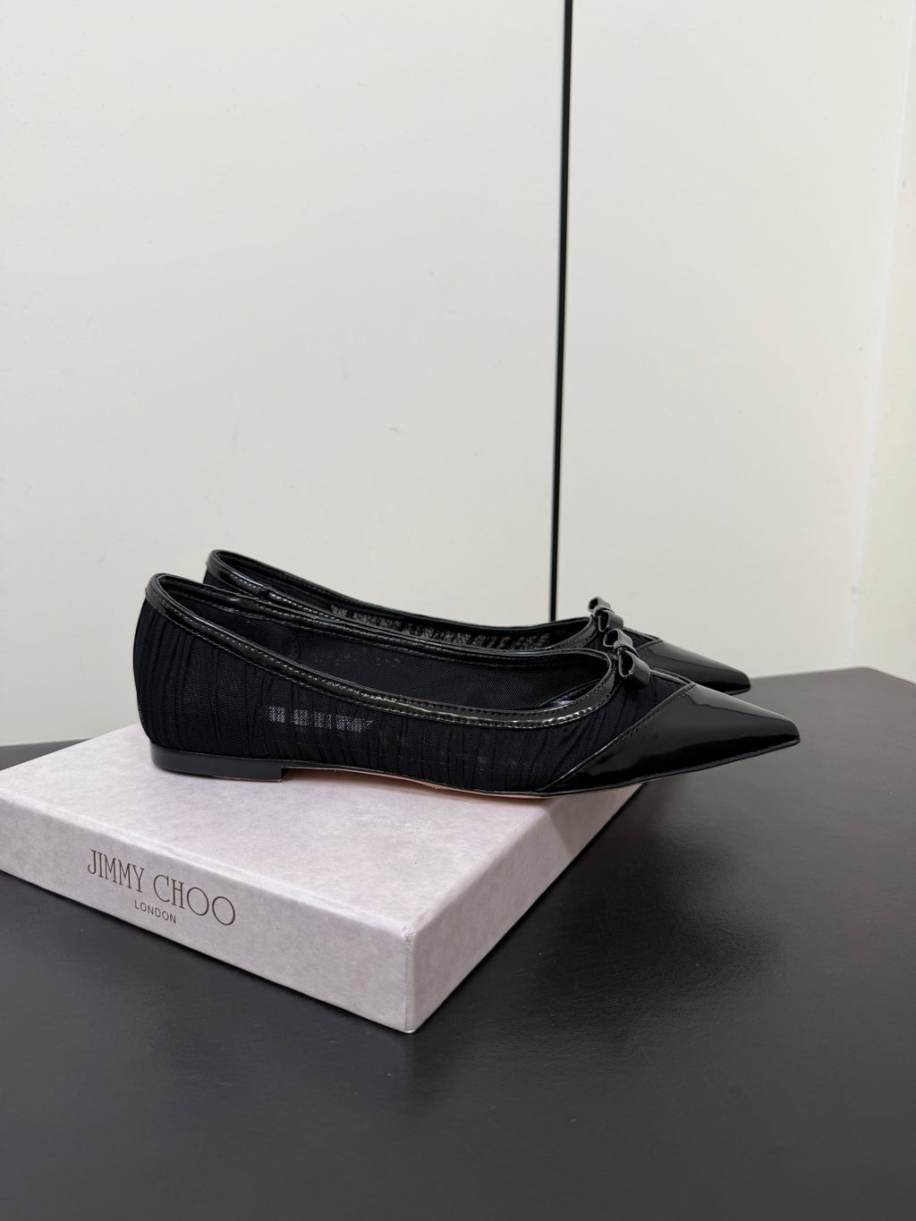 JIMMY CHOO 26S POINTED-TOE FLATS IN BLACK LAMBSKIN