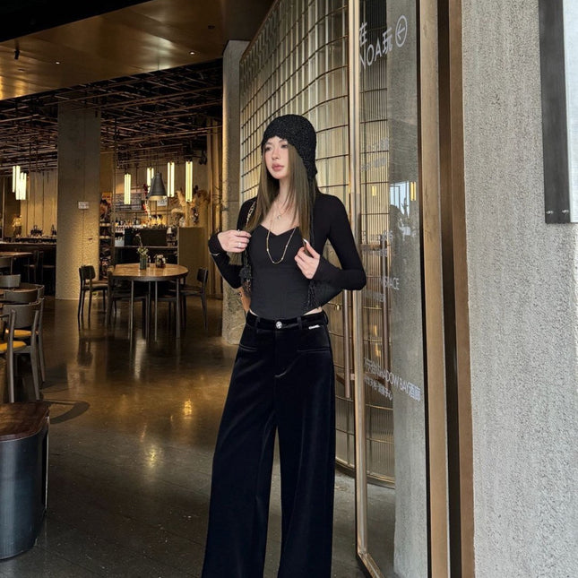 CHANEL 25S STRAIGHT-LEG VELVET PANTS 445