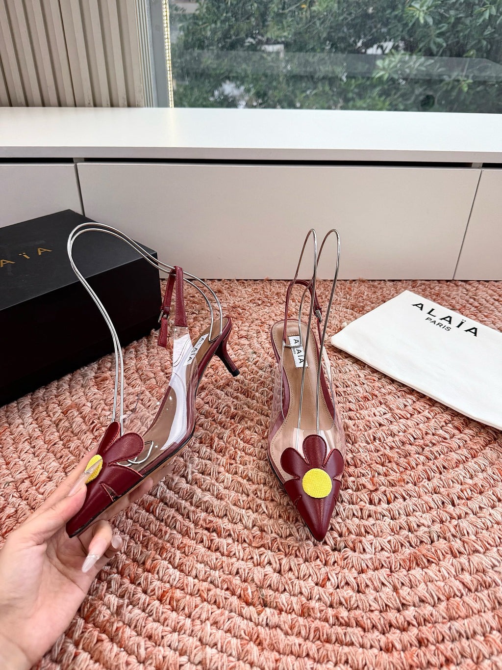 ALAIA 26S POINTED-TOE SLINGBACK HEELS IN DARK RED LAMBSKIN AND TRANSPARENT PVC