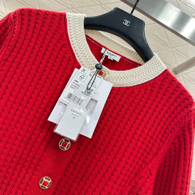 CHANEL 25S KNITTED CARDIGAN 643