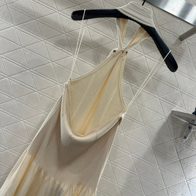 CHANEL 25S KNITTED HALTER TANK TOP 604