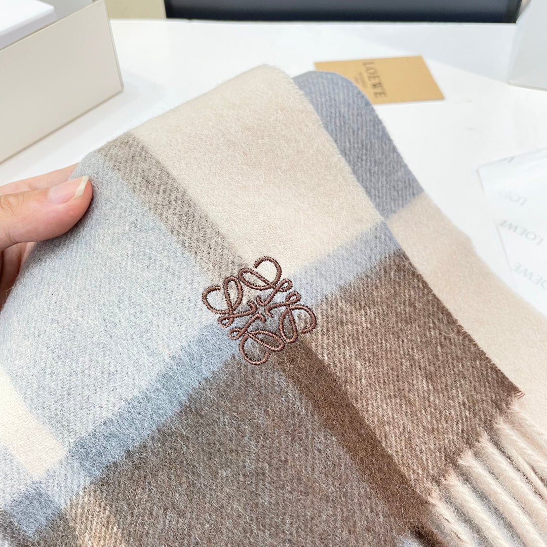 LOEWE 26S SCARF 190 IN CASHMERE 123653