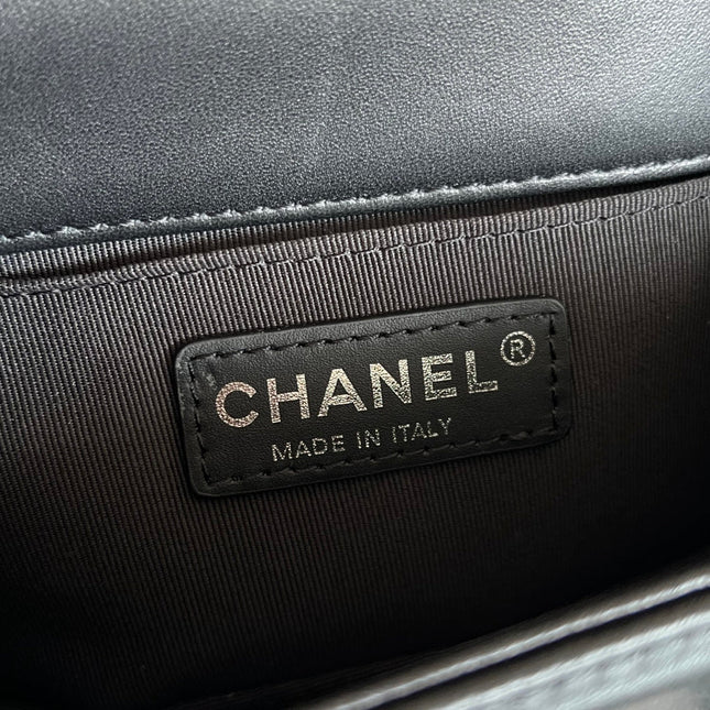 CHANEL 25S BOY BAG 20 IN BLACK LAMBSKIN