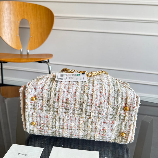 CHANEL 25S HOBO BAG 30 IN MULTICOLOR TWEED WITH GOLD HARDWARE