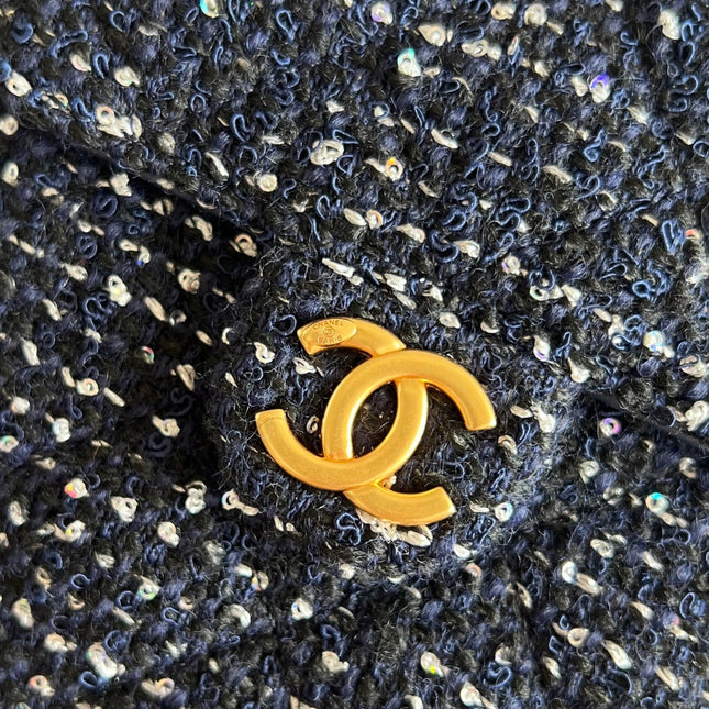 CHANEL 25S HOBO BAG 30 IN NAVY BLUE TWEED WITH GOLD HARDWARE