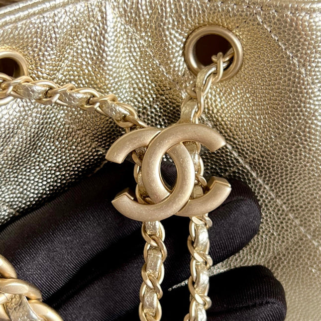 CHANEL 25S HOBO BAG 30 IN LIGHT GOLD METALLIC CAVIAR