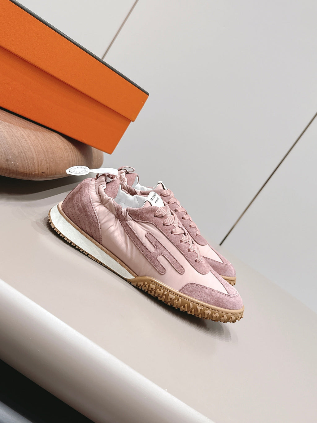 HM 26S BOUNCING SNEAKERS IN PINK NYLON AND SUEDE
