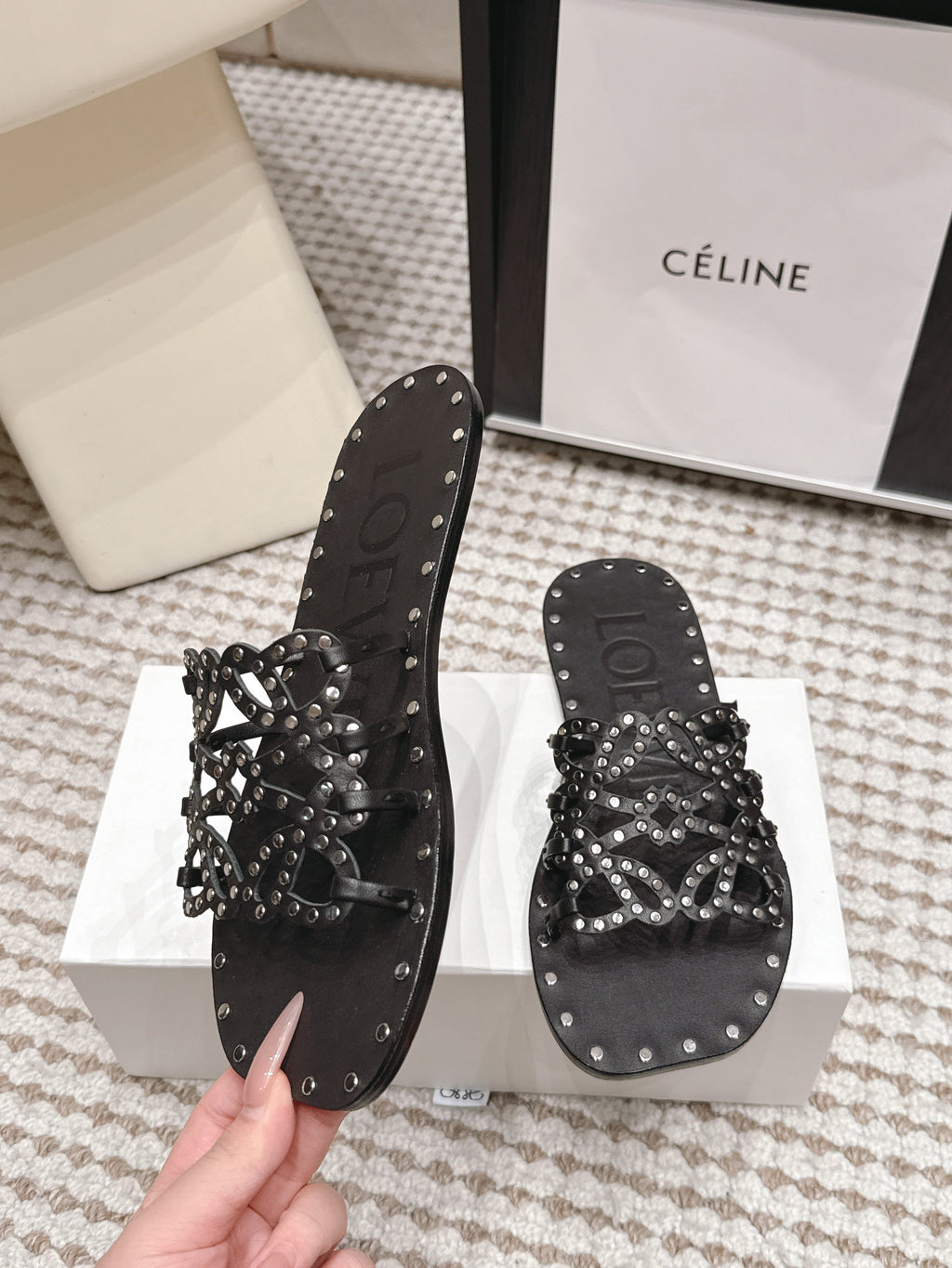 LOEWE 26S PETAL ANAGRAM SLIDE IN BLACK CALFSKIN WITH STUDS