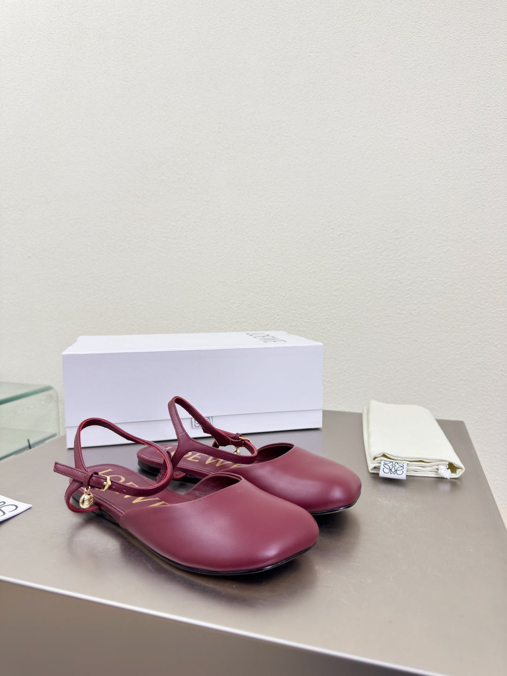 LOEWE 26S SLINGBACK FLAT PUMPS IN BURGUNDY RED CALFSKIN