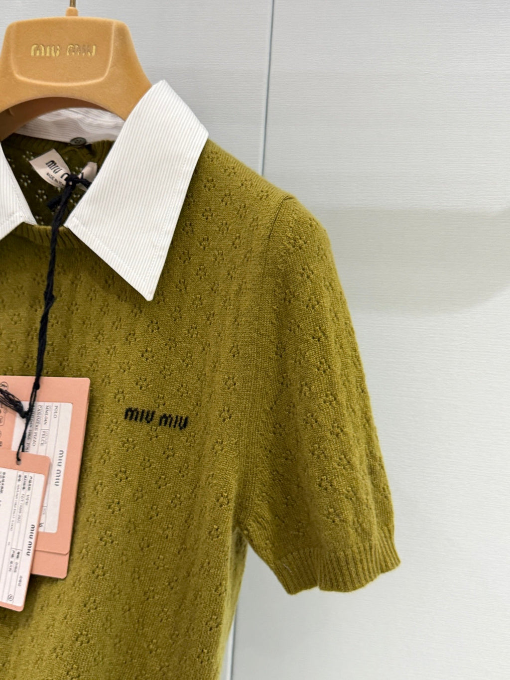 MIUMIU 26S SHORT-SLEEVED KNIT POLO SHIRT STYLE 1062
