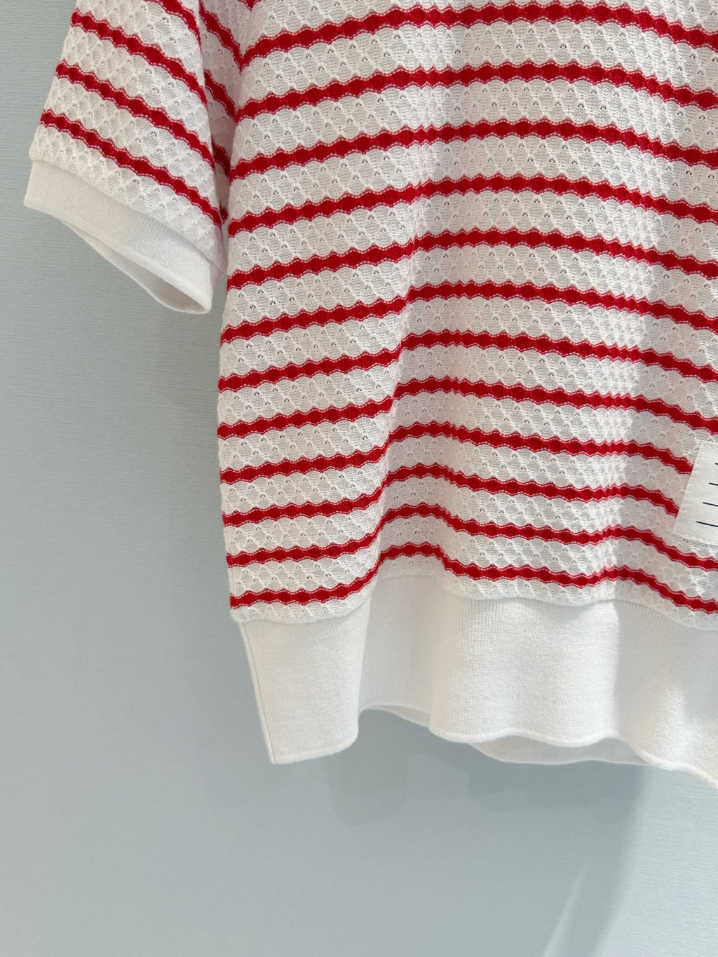 THOM 26S SHORT-SLEEVE KNIT TOP STYLE 194