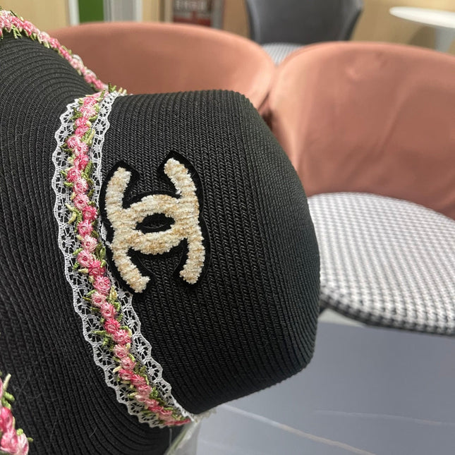 CHANEL 26S LACE & FLORAL TRIM STRAW HAT 337938