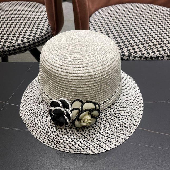 CHANEL 26S FLORAL-EMBELLISHED STRAW HAT 337941