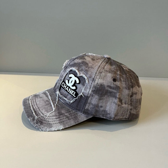 CHANEL 26S BASEBALL CAP 337971