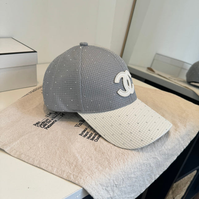 CHANEL 26S CRYSTAL-EMBELLISHED BASEBALL CAP 337800