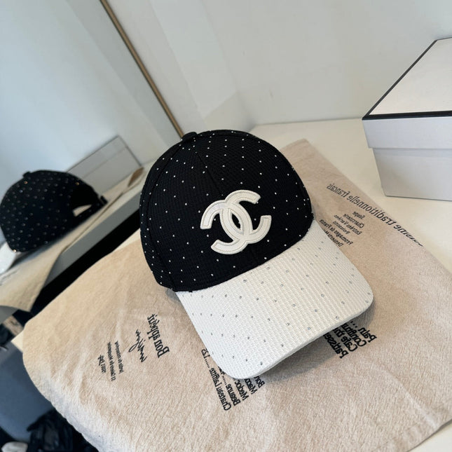 CHANEL 26S CRYSTAL-EMBELLISHED BASEBALL CAP 337801