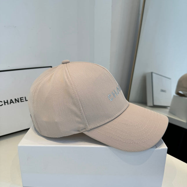 CHANEL 26S BASEBALL CAP WITH CRYSTAL CC LOGO 337986