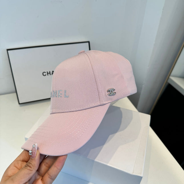 CHANEL 26S BASEBALL CAP WITH CRYSTAL CC LOGO 337988