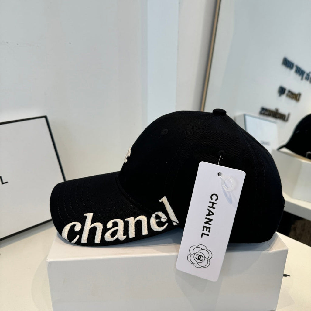 CHANEL 26S BASEBALL CAP 337976