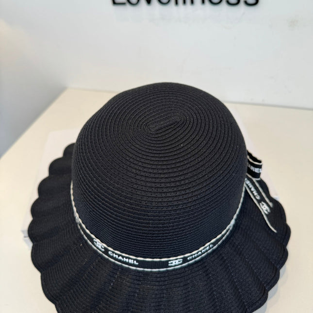 CHANEL 26S WIDE-BRIM HAT WITH LOGO BAND 337954