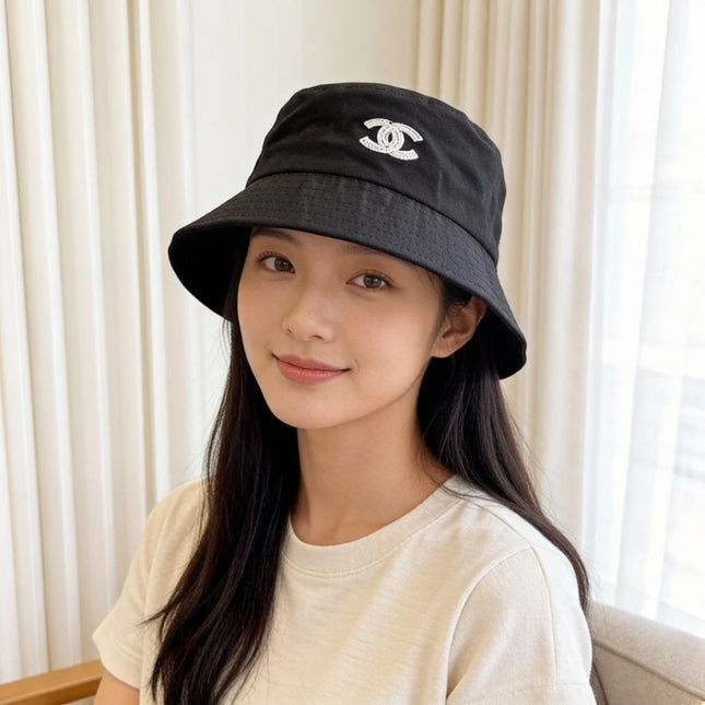 CHANEL 26S EMBROIDERED CC BUCKET HAT 337813