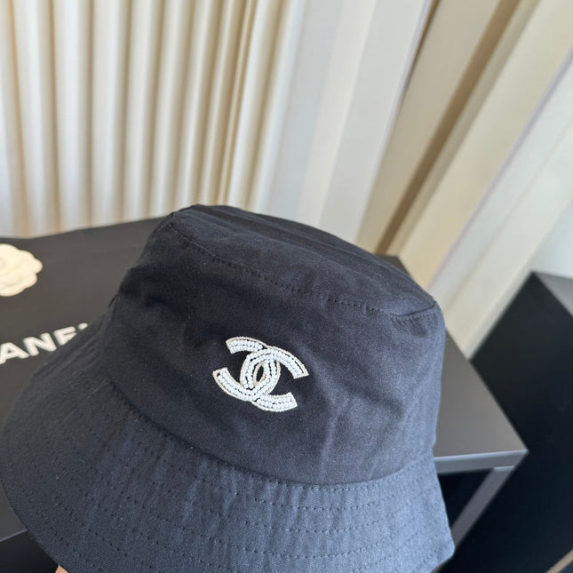 CHANEL 26S EMBROIDERED CC BUCKET HAT 337813