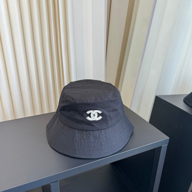 CHANEL 26S EMBROIDERED CC BUCKET HAT 337813